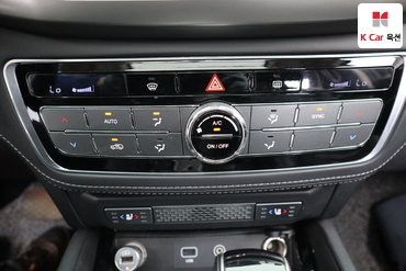 2018 - kg mobility (ssangyong) g4 rexton