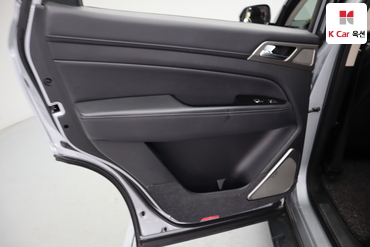 2018 - kg mobility (ssangyong) g4 rexton