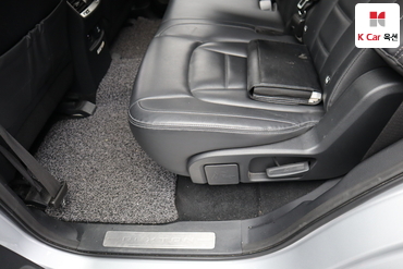 2018 - kg mobility (ssangyong) g4 rexton