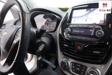 2017 - chevrolet spark