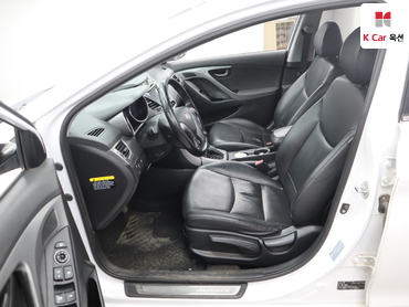 2014 - hyundai avante