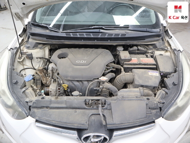 2014 - hyundai avante