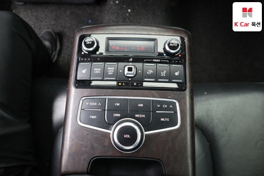 2013 - kia k9