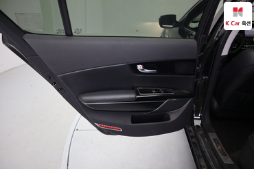 2013 - kia k9