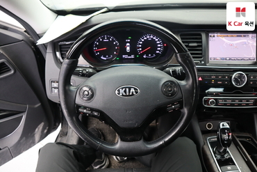 2013 - kia k9