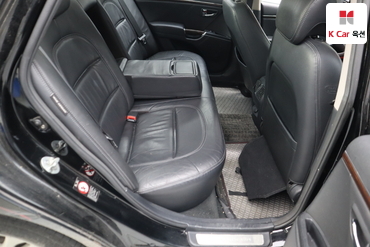 2010 - hyundai grandeur