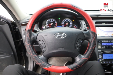 2010 - hyundai grandeur