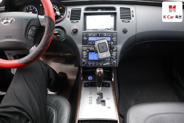 2010 - hyundai grandeur