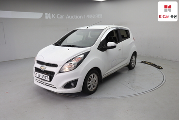 2015 - chevrolet spark