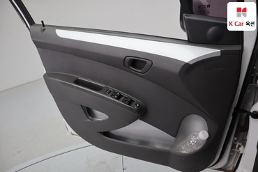2015 - chevrolet spark