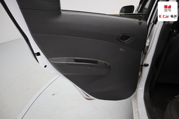 2015 - chevrolet spark