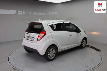 2015 - chevrolet spark