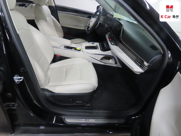 2022 - hyundai grandeur