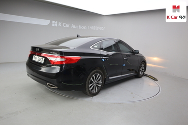 2012 - hyundai grandeur
