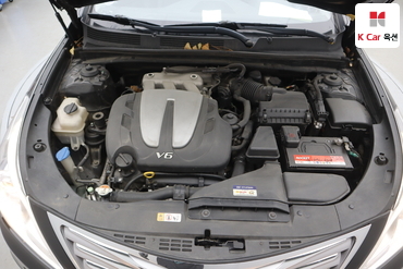 2012 - hyundai grandeur
