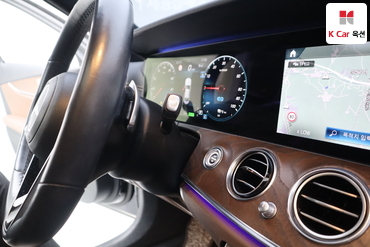 2021 - mercedes-benz e300e