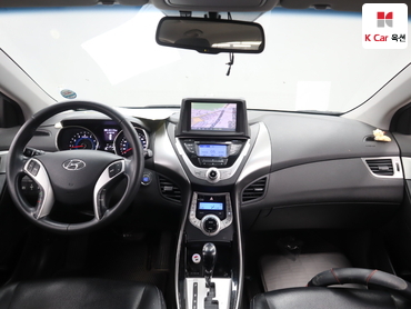 2011 - hyundai avante
