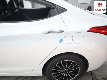 2011 - hyundai avante