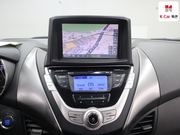 2011 - hyundai avante