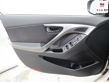 2011 - hyundai avante