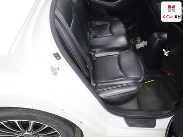2011 - hyundai avante