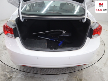 2011 - hyundai avante