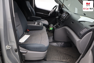 2017 - hyundai grand starex