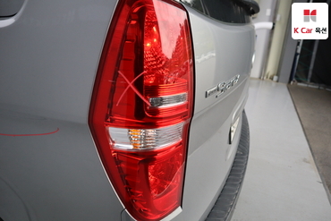 2017 - hyundai grand starex