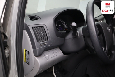 2017 - hyundai grand starex