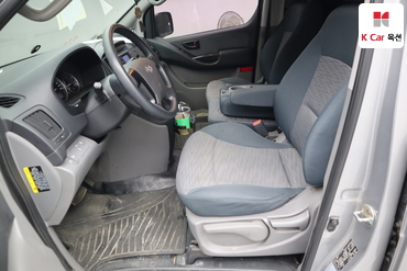 2017 - hyundai grand starex