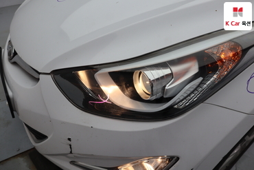 2015 - hyundai avante