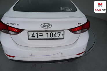 2015 - hyundai avante