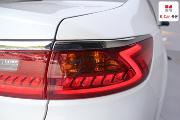 2018 - kia k7