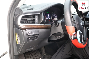 2018 - kia k7