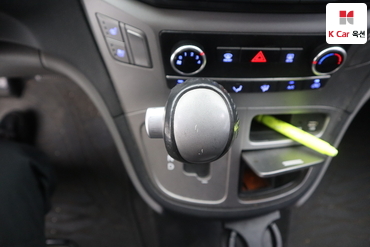 2017 - hyundai grand starex