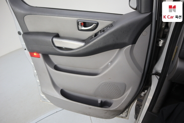 2017 - hyundai grand starex