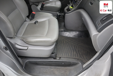 2017 - hyundai grand starex