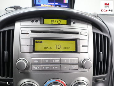 2014 - hyundai grand starex