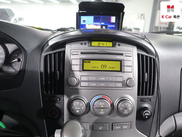 2014 - hyundai grand starex