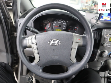 2014 - hyundai grand starex