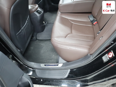 2016 - hyundai grandeur