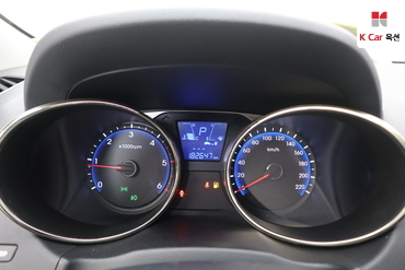 2012 - hyundai tucson