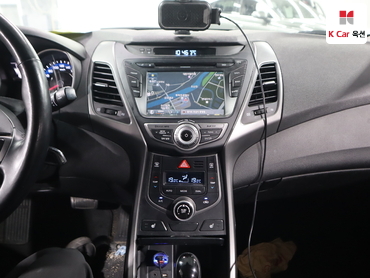 2015 - hyundai avante
