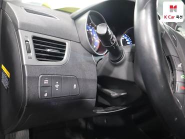2015 - hyundai avante