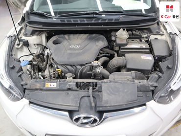 2015 - hyundai avante