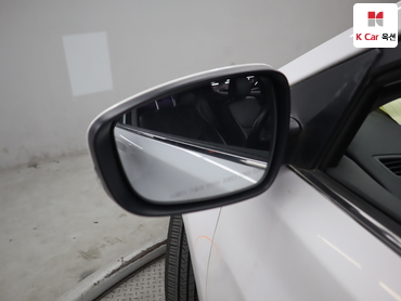 2015 - hyundai avante