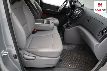 2019 - hyundai grand starex