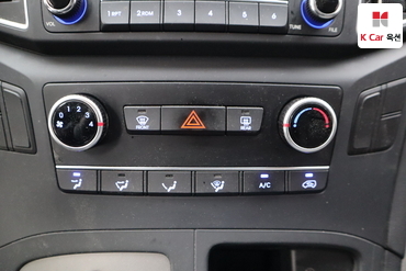 2019 - hyundai grand starex