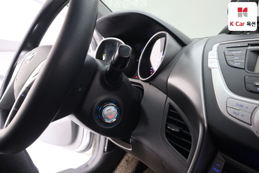 2011 - hyundai avante