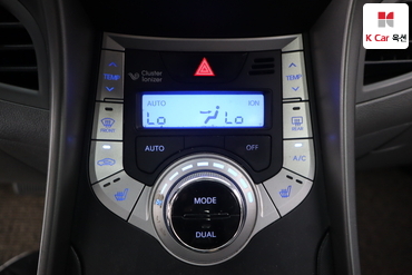 2011 - hyundai avante